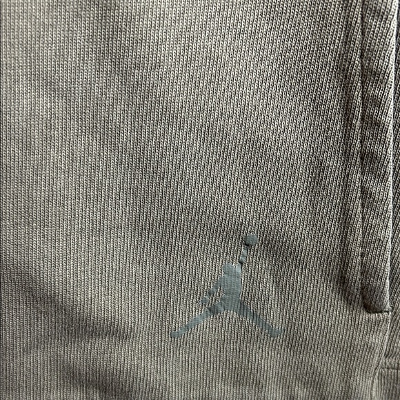 Jordan Olive and Khaki Short Sleeve Hoodie - Picture 3 of 8